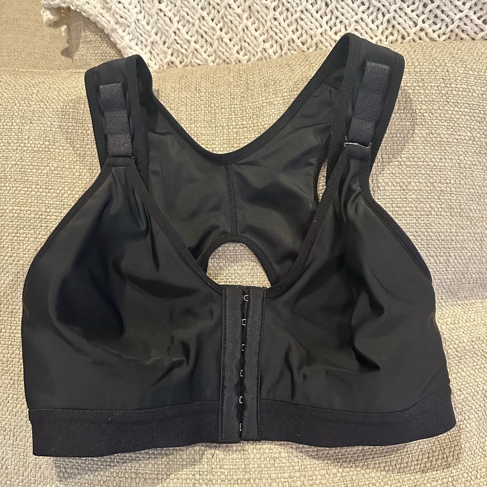 Black Women's Post-Breast Surgery Bra